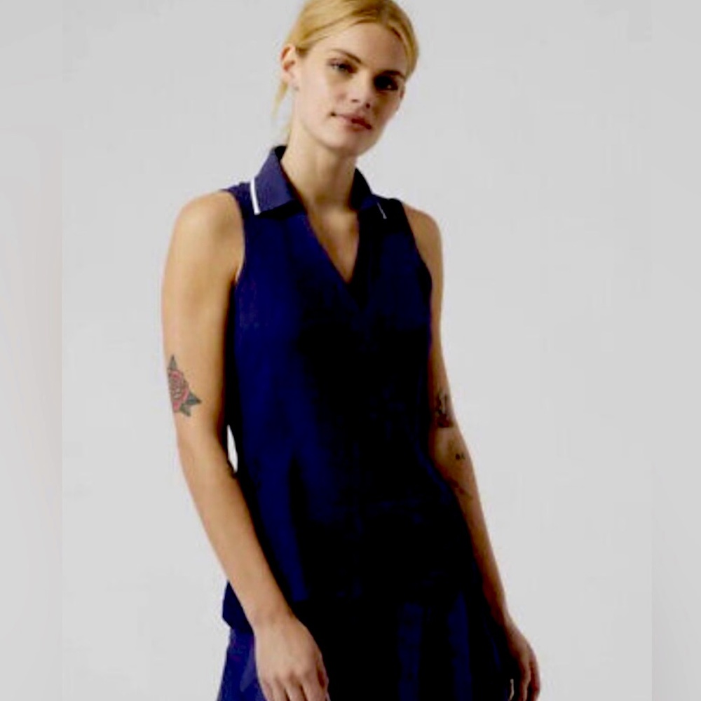 ATHLETA navy sleeveless collared athletic top - small